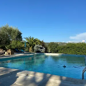 Le Mas Isachris T3 Hébergement de vacances